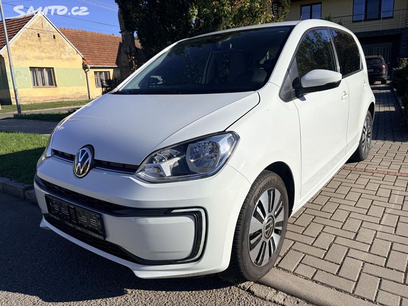 Volkswagen e-up, 64kW KAMERA SOH 84%